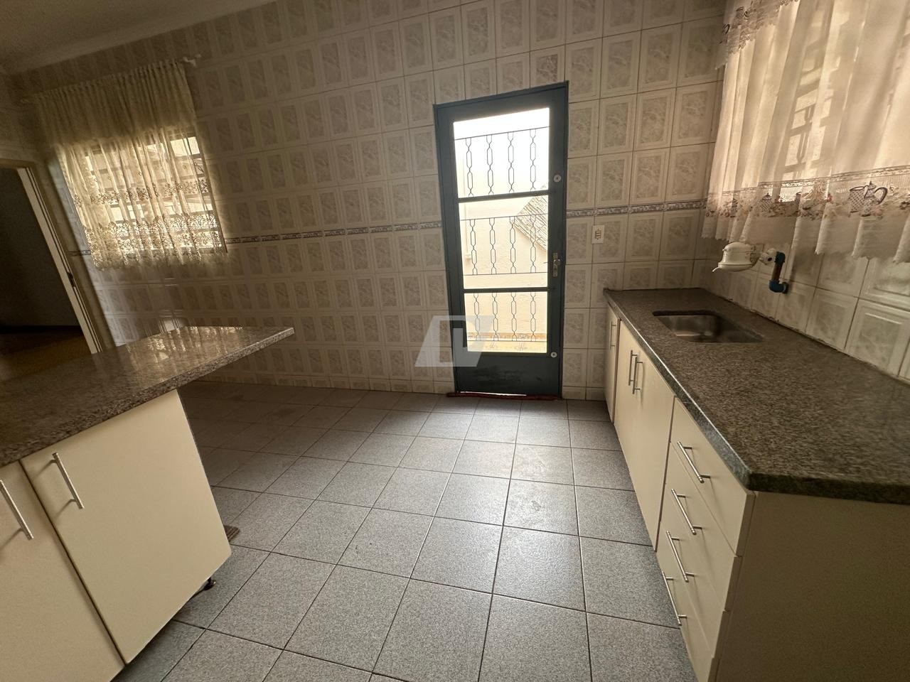 Casa, 4 quartos, 200 m² - Foto 8