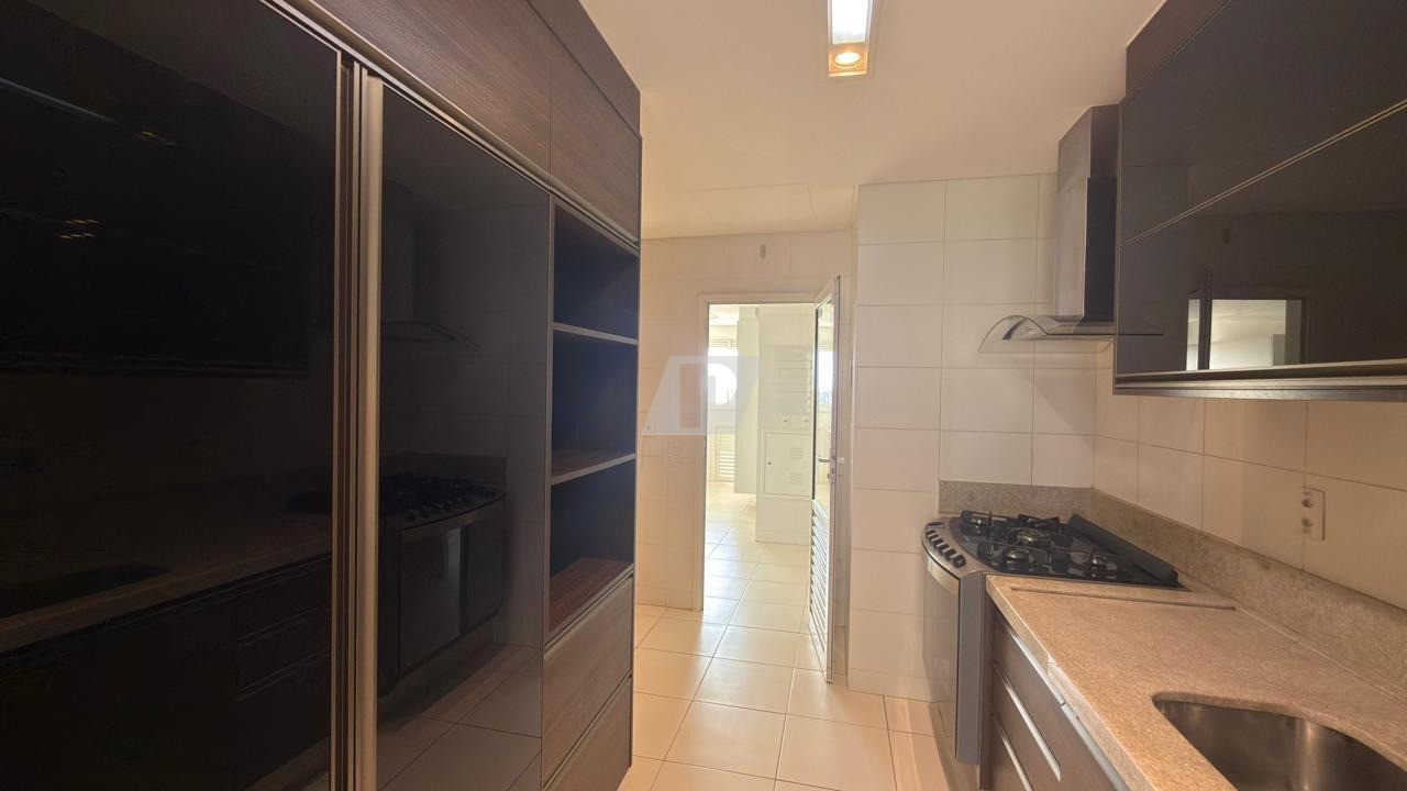 Apartamento, 3 quartos, 213 m² - Foto 10