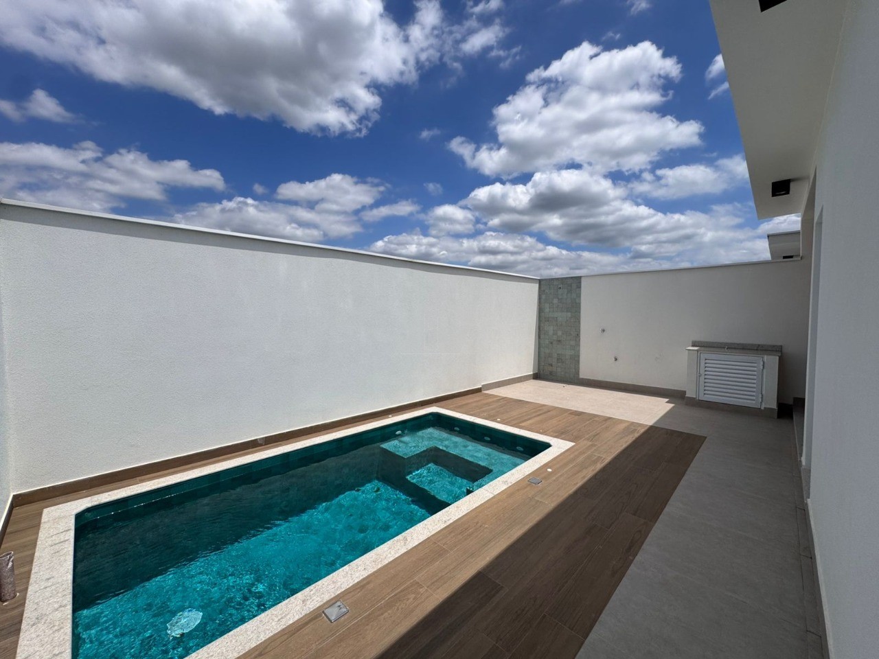 Casa de Condomínio, 3 quartos - Foto 1