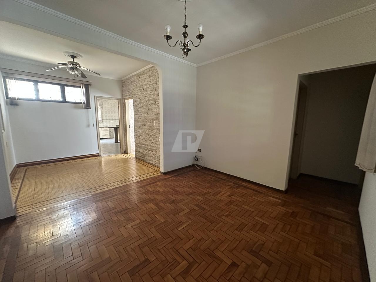 Casa, 4 quartos, 200 m² - Foto 1