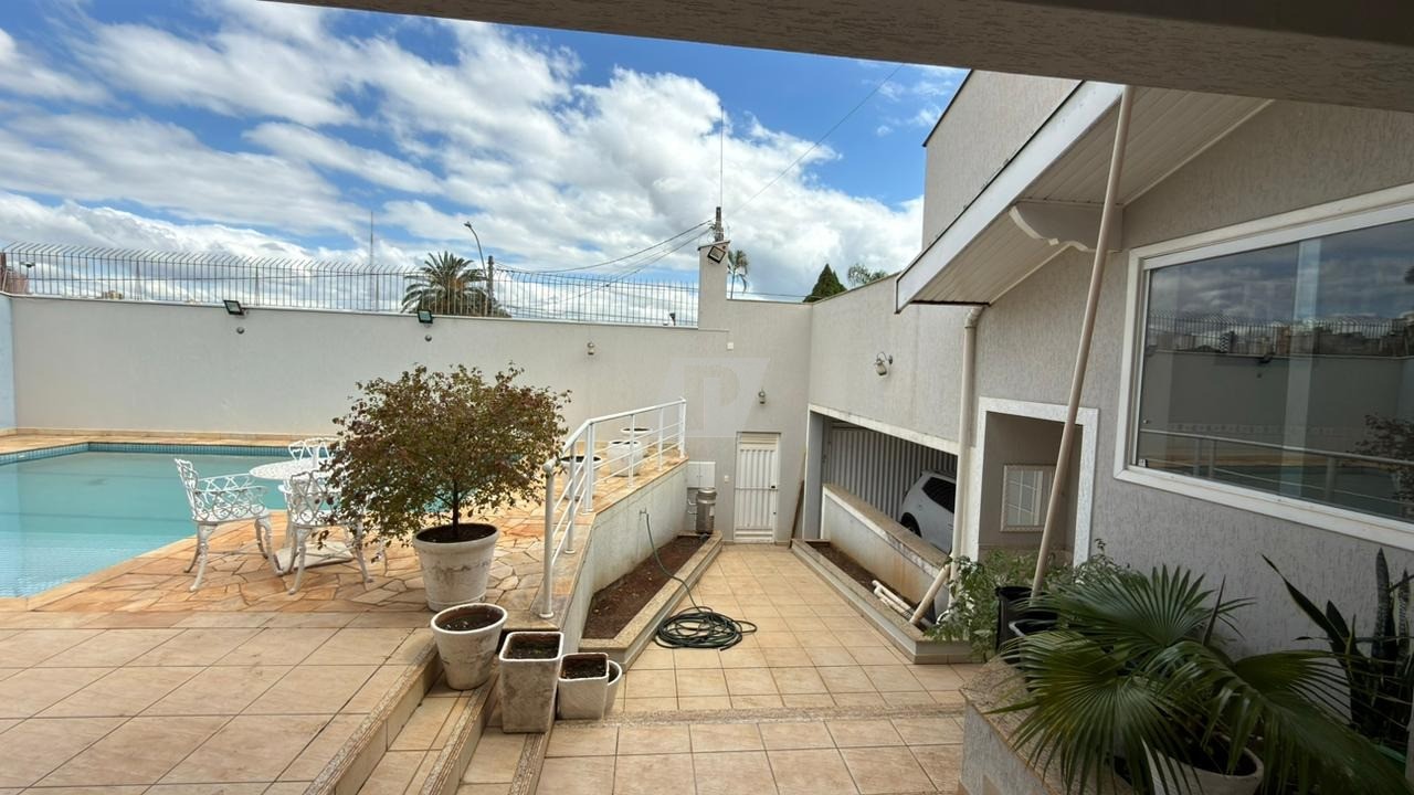 Casa, 3 quartos, 215 m² - Foto 48