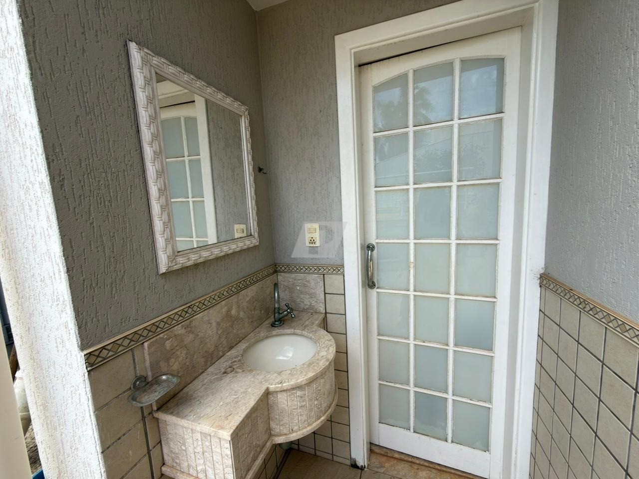 Casa, 3 quartos, 215 m² - Foto 4