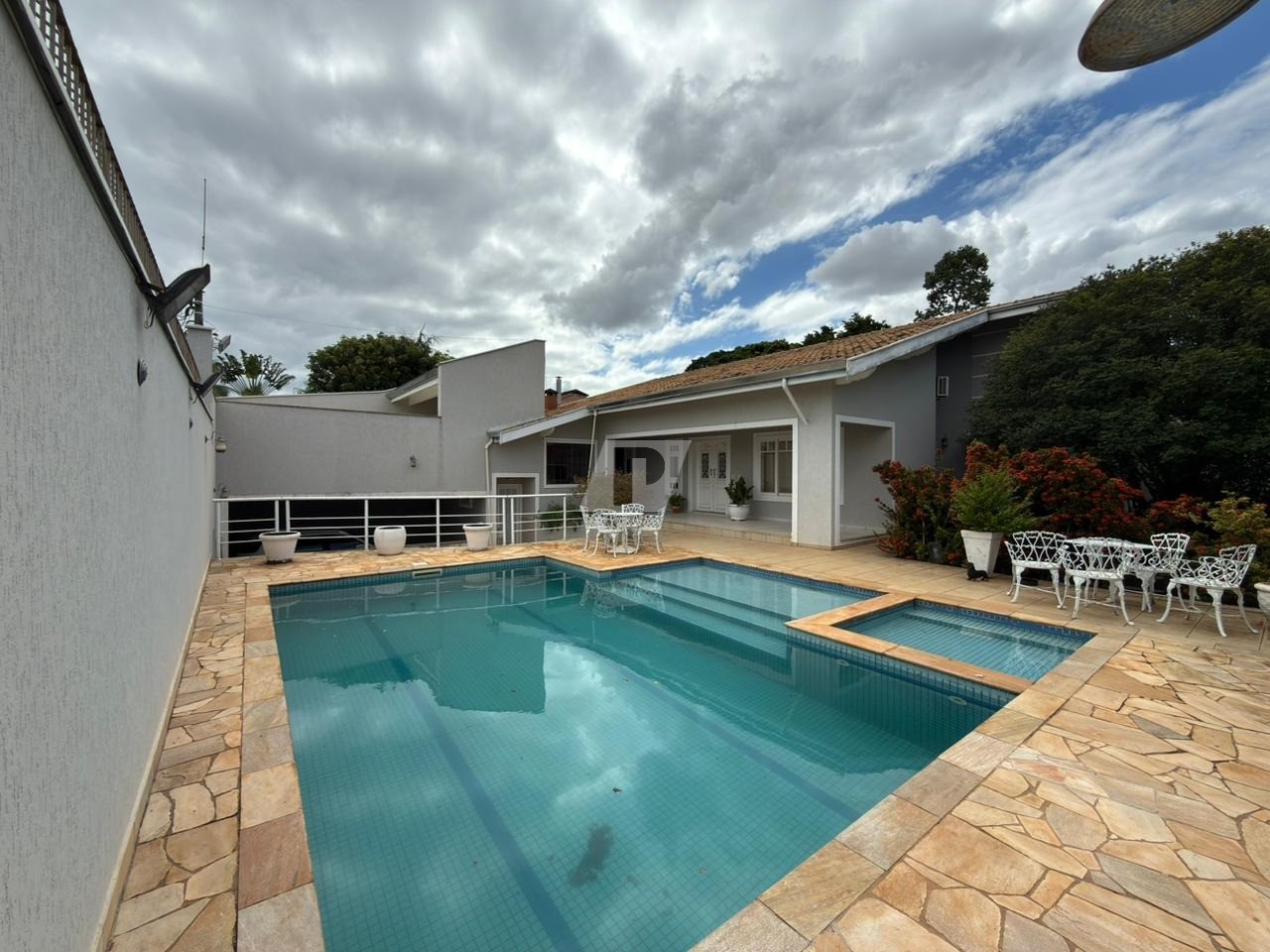 Casa, 3 quartos, 215 m² - Foto 34