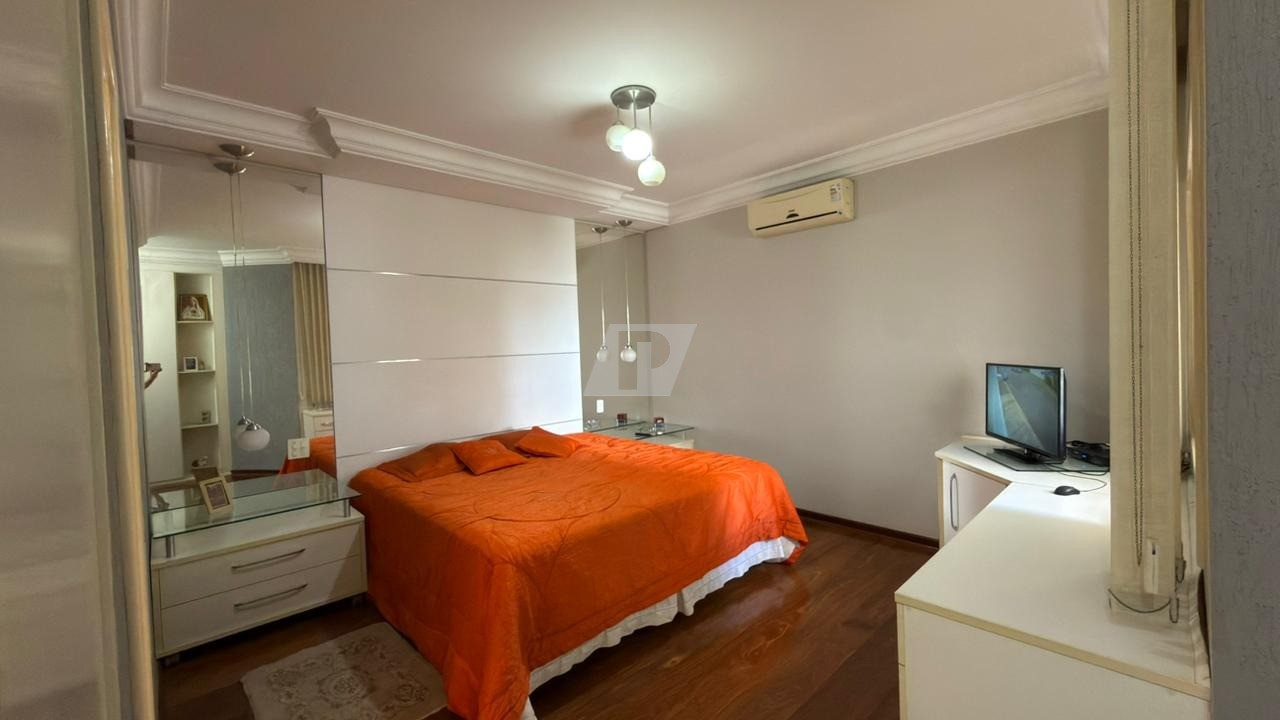 Casa, 3 quartos, 215 m² - Foto 64