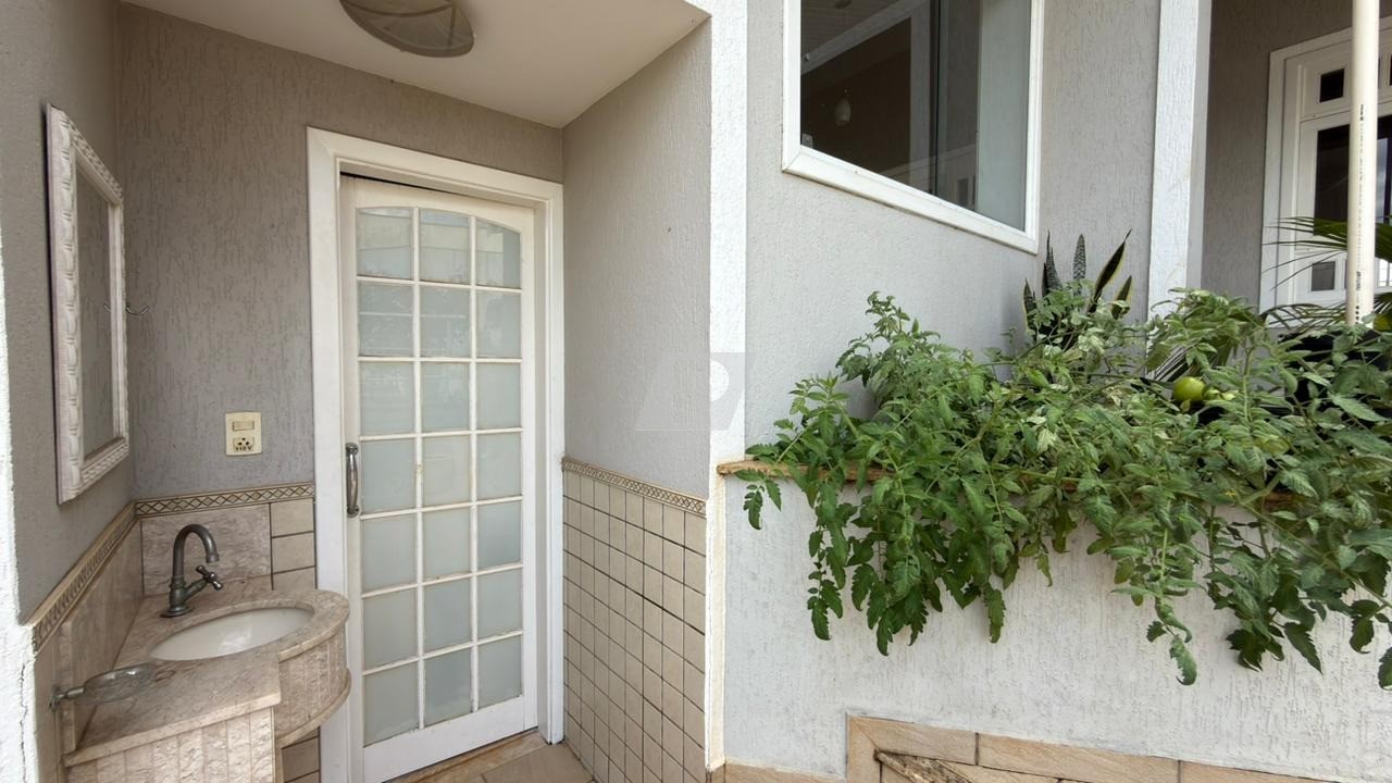 Casa, 3 quartos, 215 m² - Foto 35
