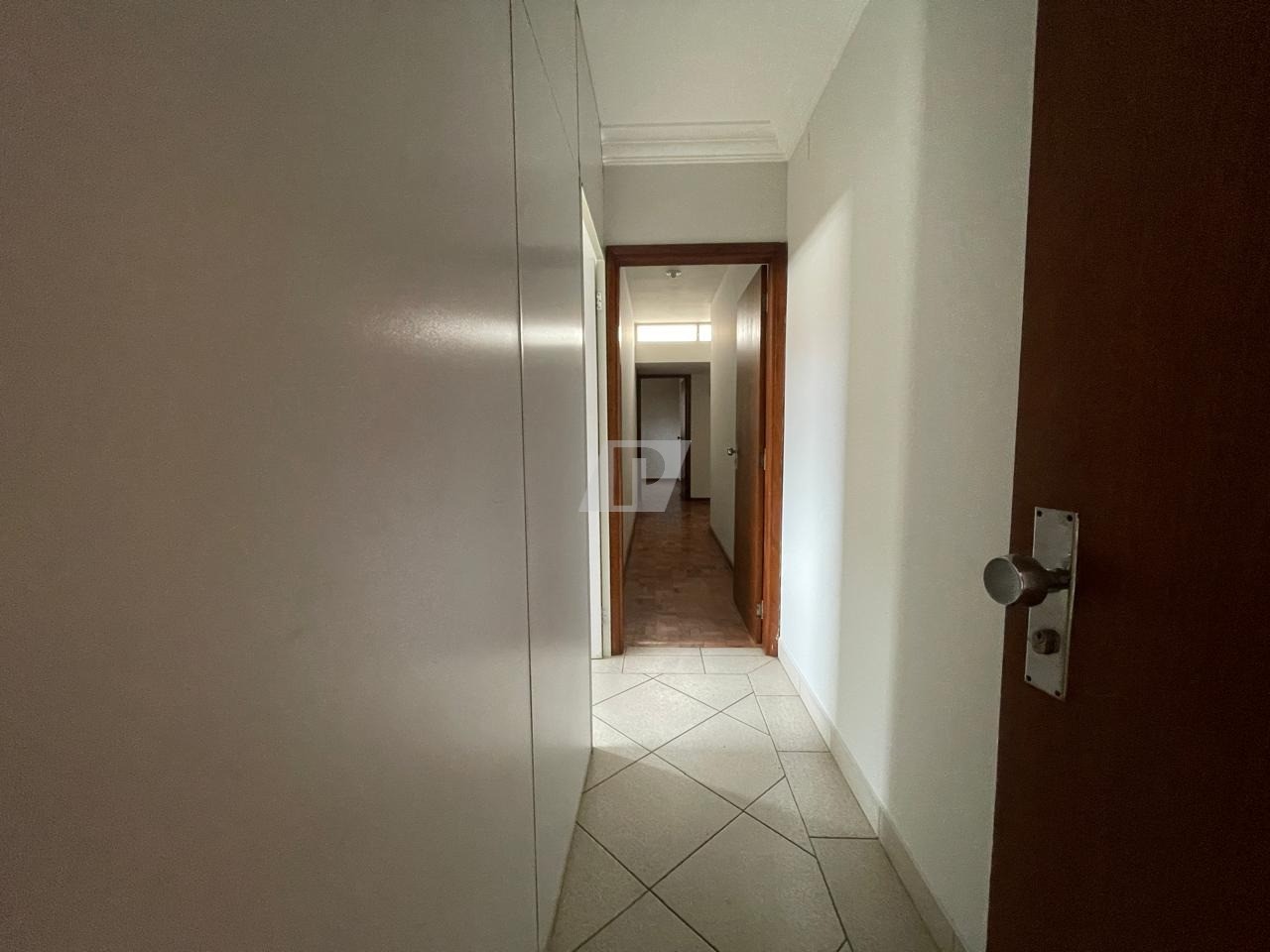 Prédio Inteiro - Foto 10