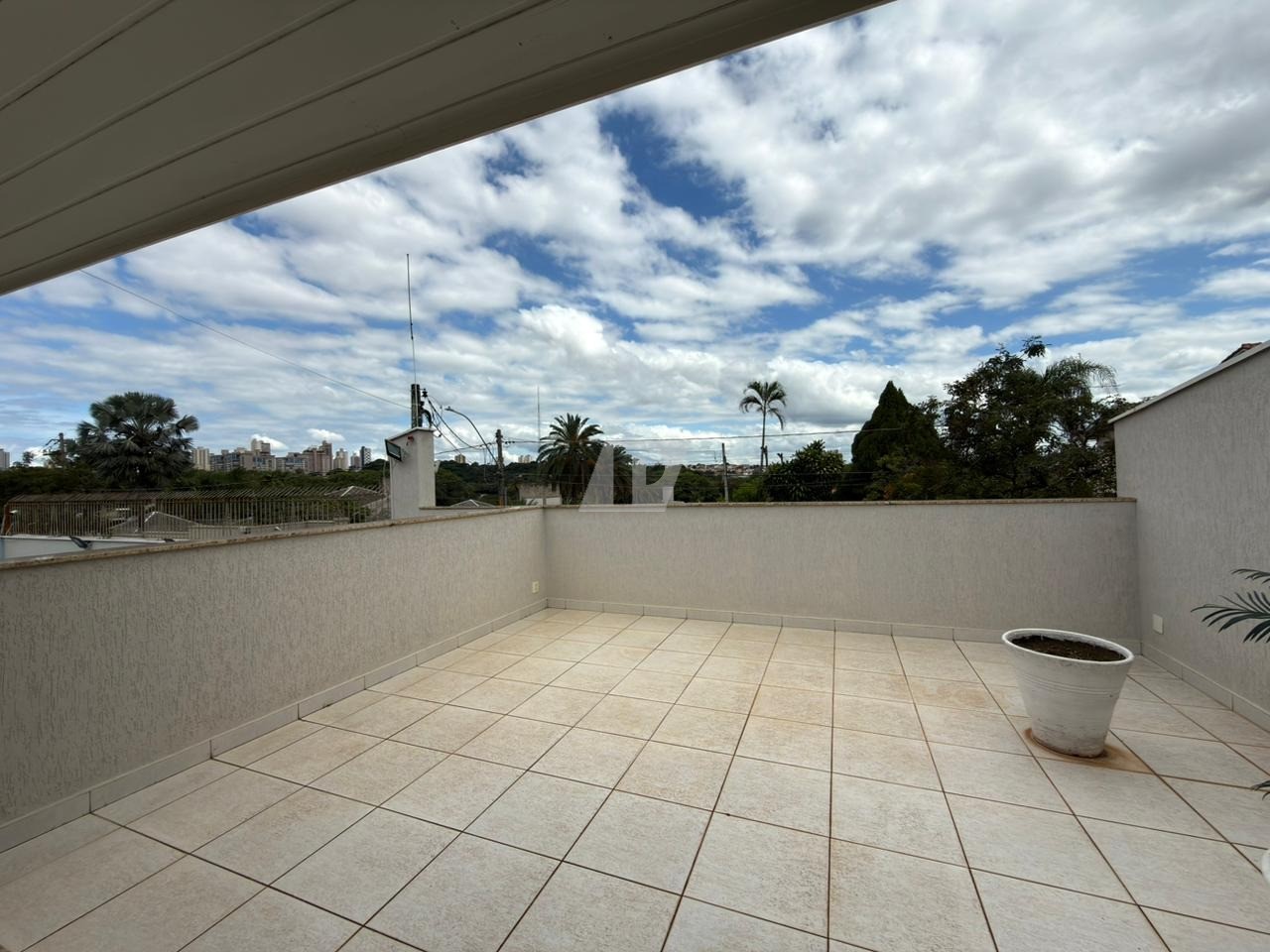 Casa, 3 quartos, 215 m² - Foto 38