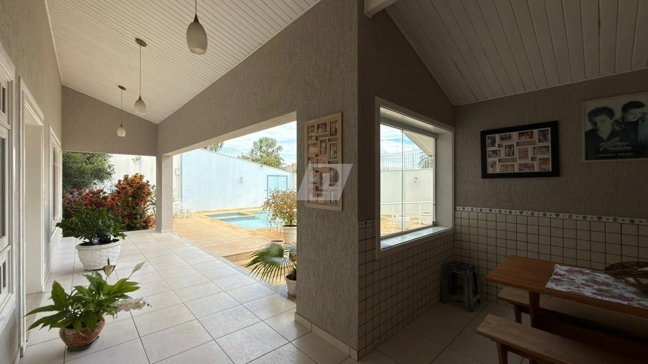 Casa, 3 quartos, 215 m² - Foto 44