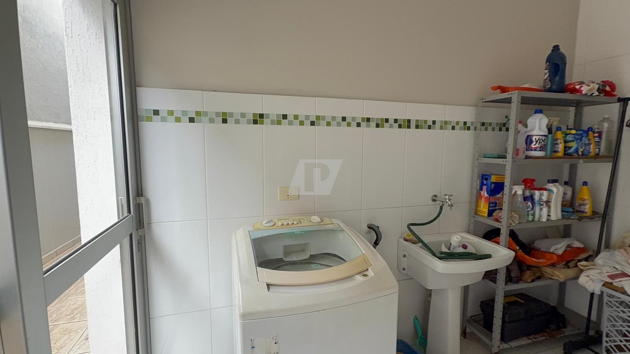 Casa, 3 quartos, 215 m² - Foto 8