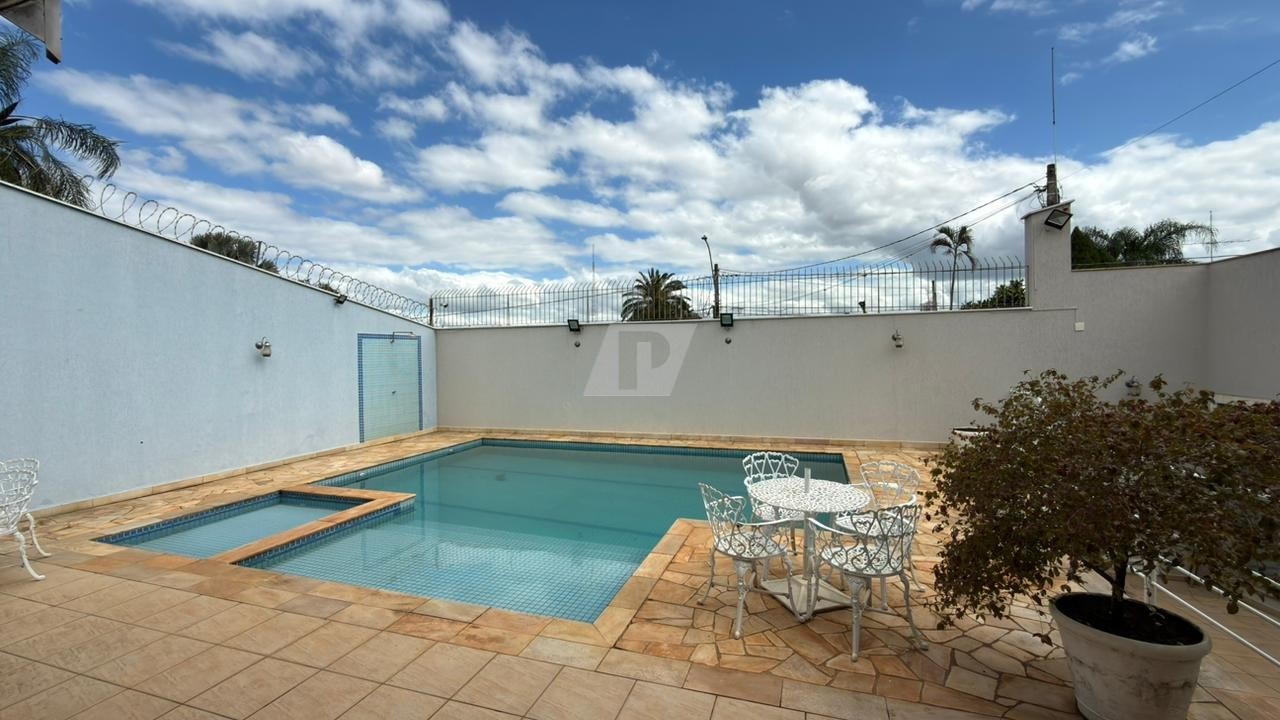 Casa, 3 quartos, 215 m² - Foto 14