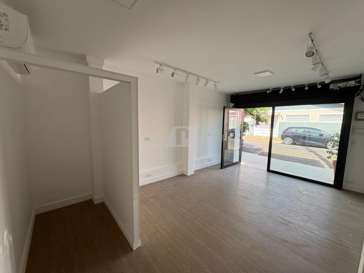 Prédio Inteiro - Foto 8