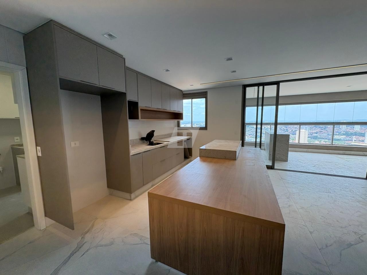 Apartamento, 3 quartos, 165 m² - Foto 1