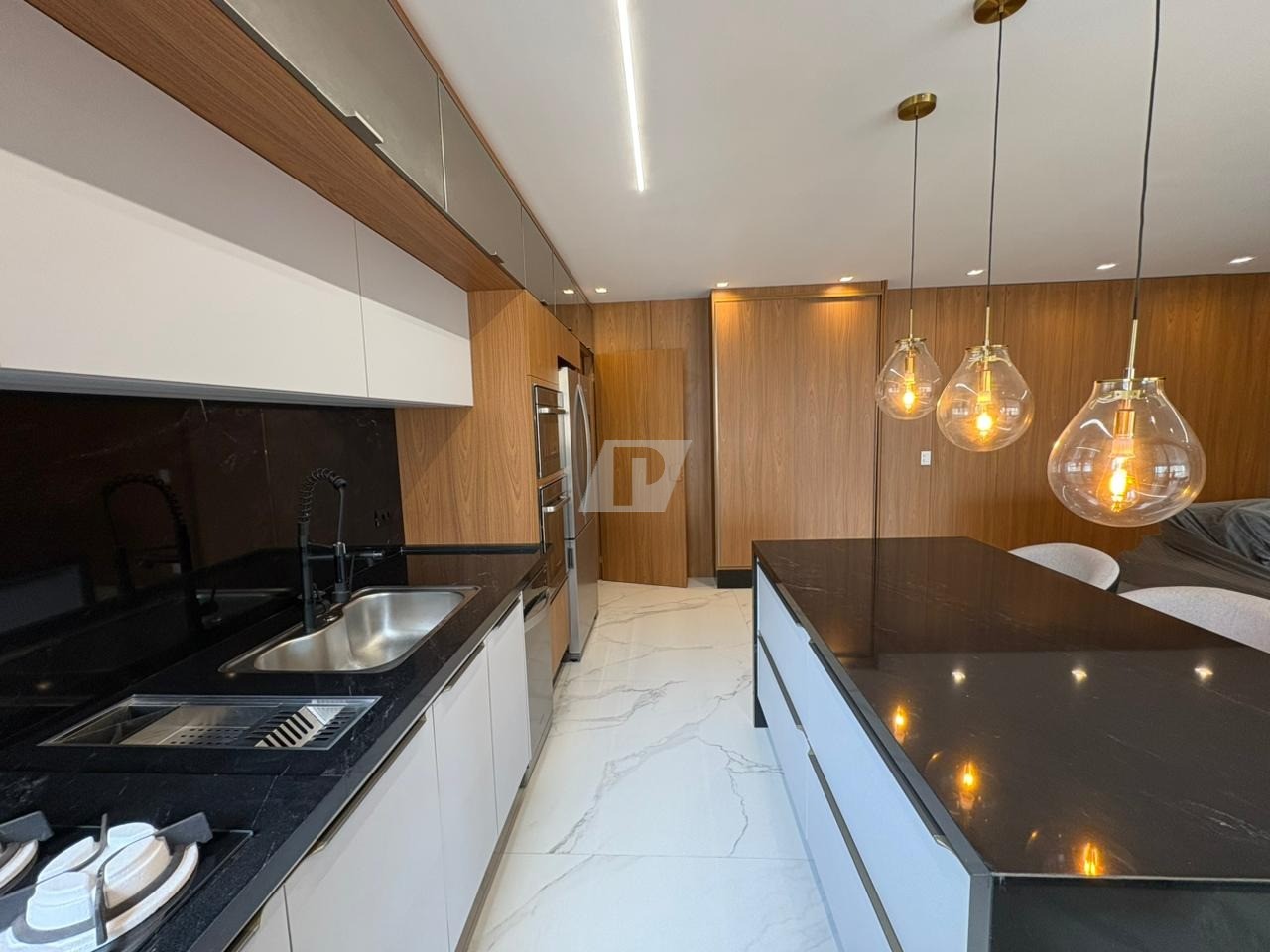 Apartamento, 3 quartos, 165 m² - Foto 2