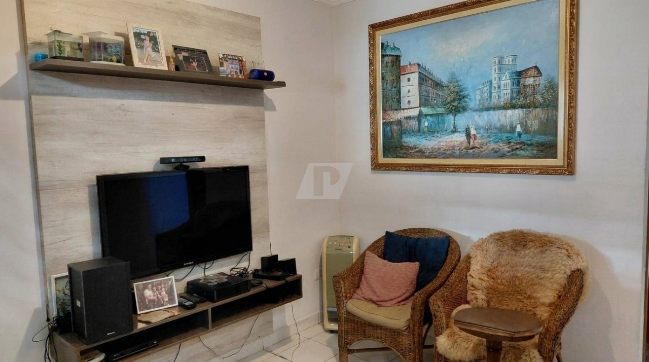 Casa, 2 quartos, 60 m² - Foto 1