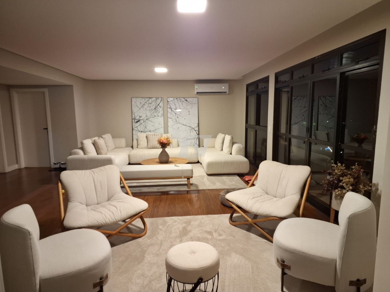 Apartamento, 3 quartos, 250 m² - Foto 3