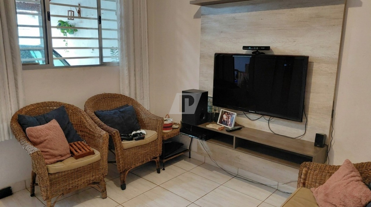 Casa, 2 quartos, 60 m² - Foto 2