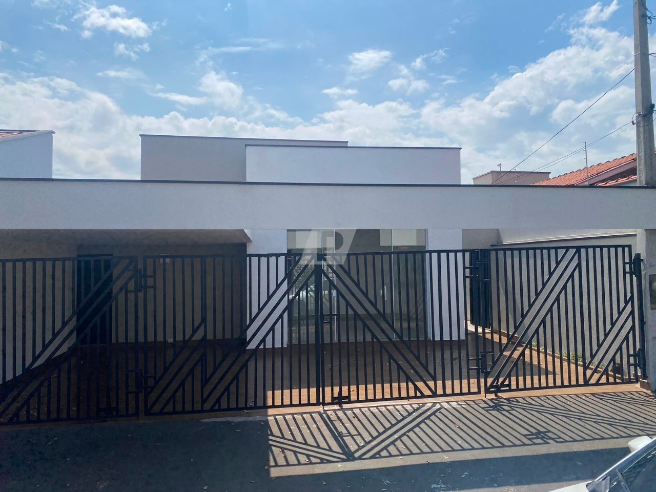 Casa, 4 quartos, 200 m² - Foto 1