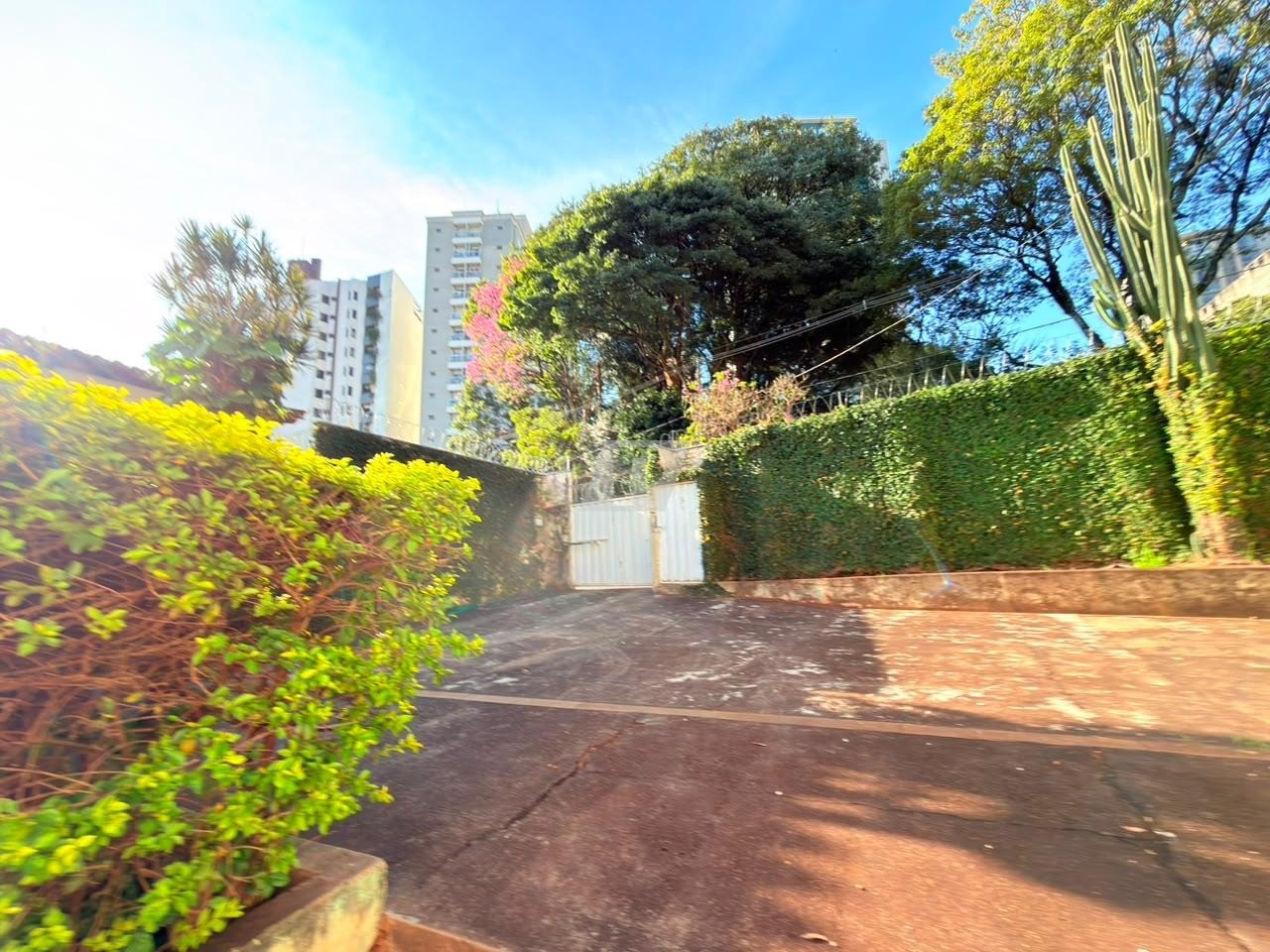 Sobrado, 6 quartos, 448 m² - Foto 3