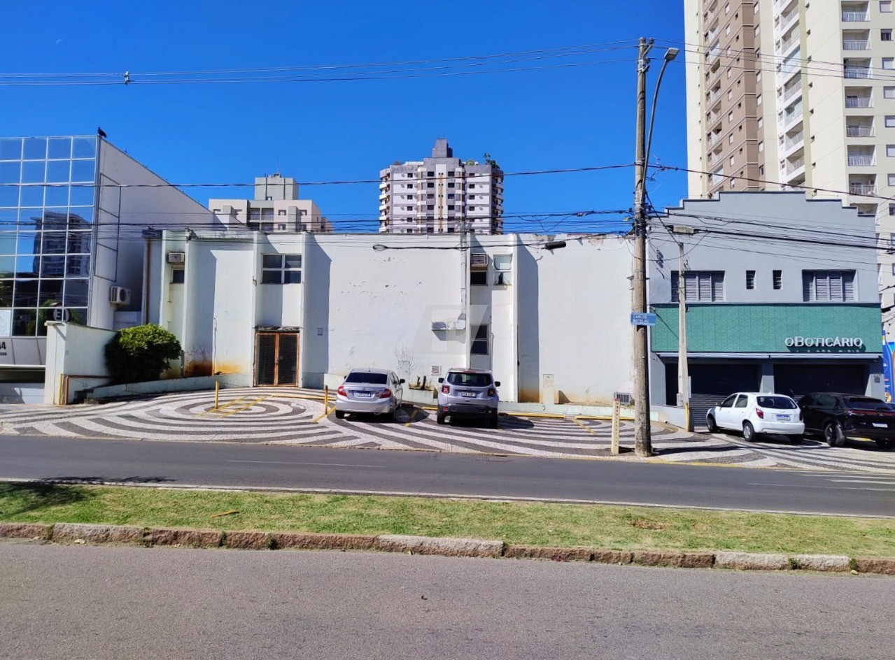Prédio Inteiro, 830 m² - Foto 1