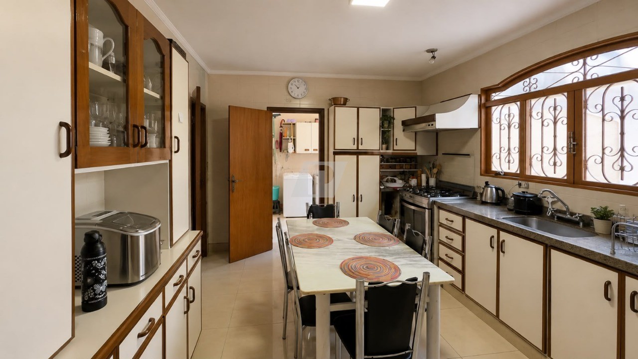 Casa, 5 quartos, 280 m² - Foto 6