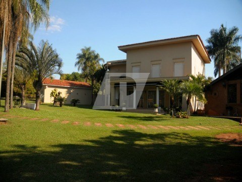 Fazenda para alugar com 4 quartos, 750m² - Foto 11