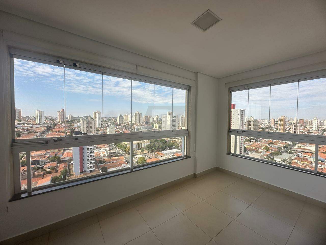 Apartamento, 3 quartos, 116 m² - Foto 2