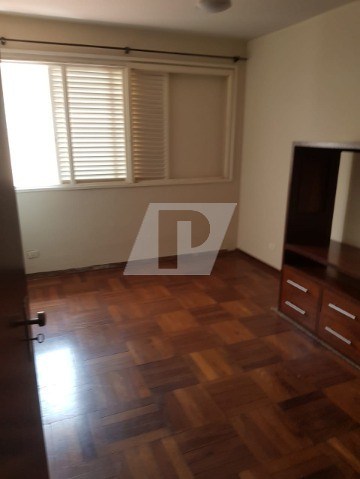 Casa à venda com 3 quartos, 250m² - Foto 12