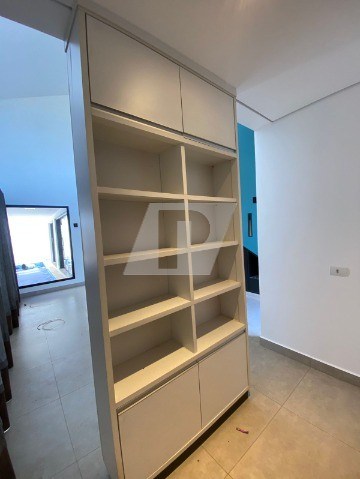 Casa de Condomínio à venda e aluguel com 3 quartos, 300m² - Foto 12