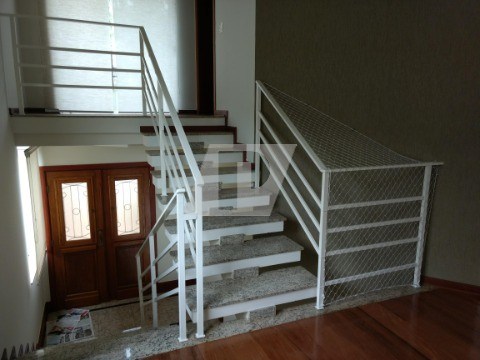 Casa de Condomínio para alugar com 4 quartos, 258m² - Foto 23