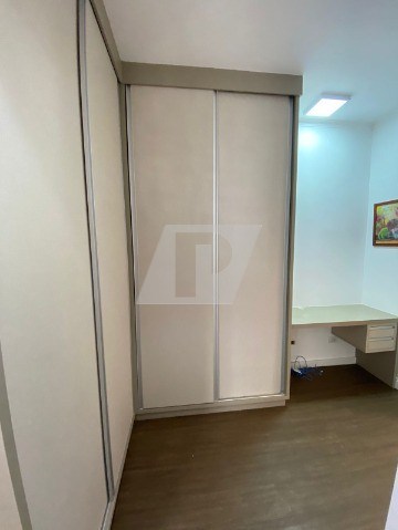 Casa de Condomínio à venda e aluguel com 3 quartos, 300m² - Foto 8