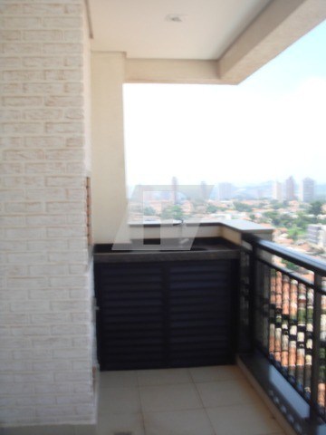 Apartamento para alugar com 3 quartos, 97m² - Foto 2