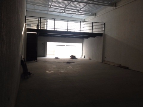 Depósito-Galpão, 189 m² - Foto 2