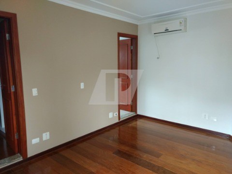 Casa de Condomínio para alugar com 4 quartos, 258m² - Foto 29