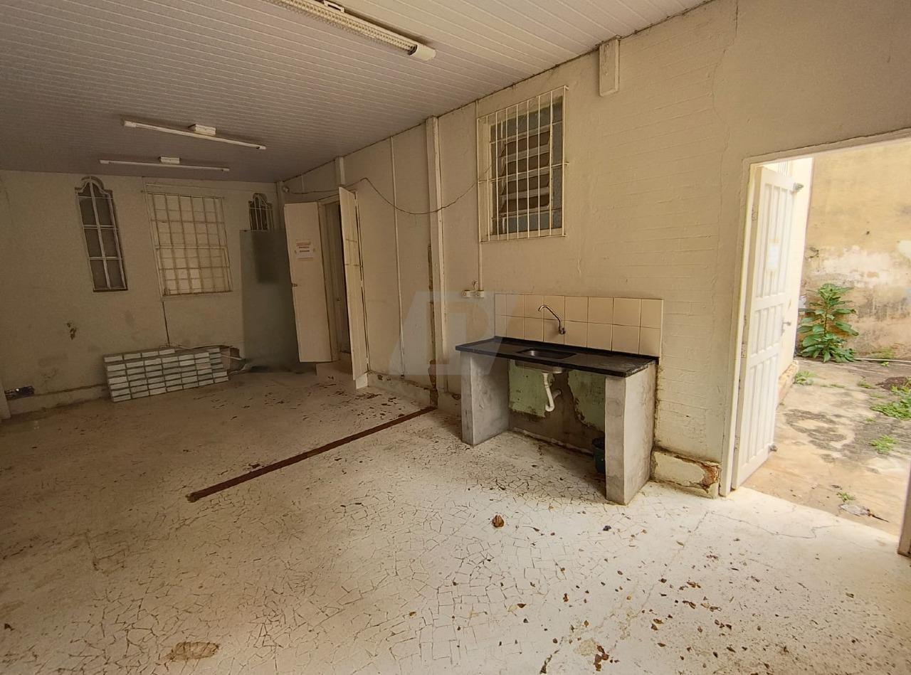 Prédio Inteiro à venda, 220m² - Foto 13