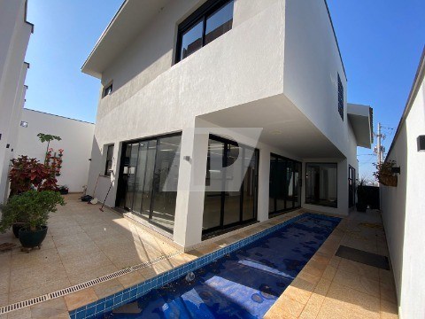 Casa de Condomínio à venda e aluguel com 3 quartos, 300m² - Foto 3