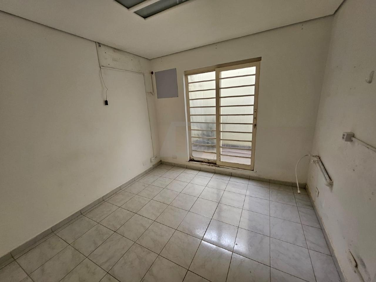 Prédio Inteiro para alugar, 211m² - Foto 10