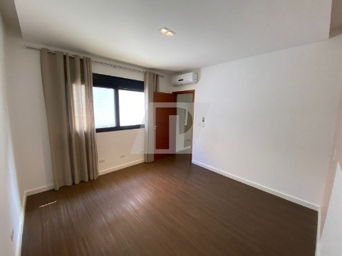 Casa de Condomínio à venda e aluguel com 3 quartos, 300m² - Foto 58