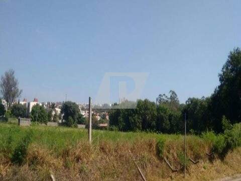 Loteamento e Condomínio - Foto 1