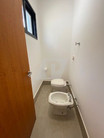 Casa de Condomínio à venda e aluguel com 3 quartos, 300m² - Foto 24