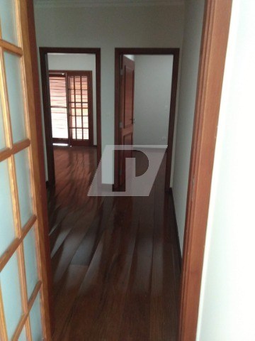 Casa de Condomínio para alugar com 4 quartos, 258m² - Foto 24