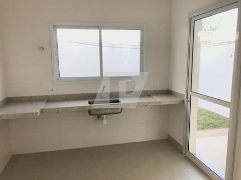 Casa de Condomínio à venda com 3 quartos, 122m² - Foto 9
