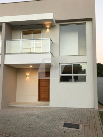 Casa de Condomínio à venda com 3 quartos, 122m² - Foto 1