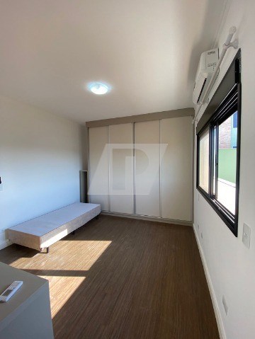 Casa de Condomínio à venda e aluguel com 3 quartos, 300m² - Foto 27