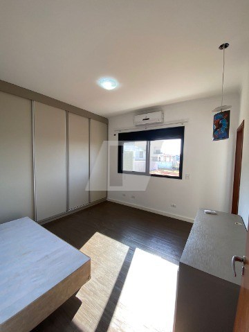 Casa de Condomínio à venda e aluguel com 3 quartos, 300m² - Foto 44