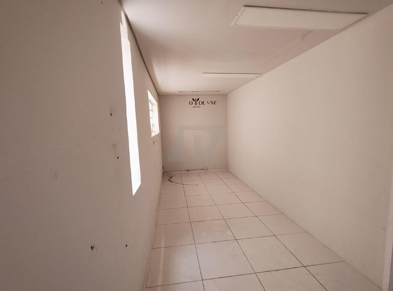 Prédio Inteiro à venda, 220m² - Foto 9