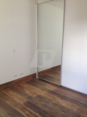 Apartamento para alugar com 3 quartos, 240m² - Foto 14
