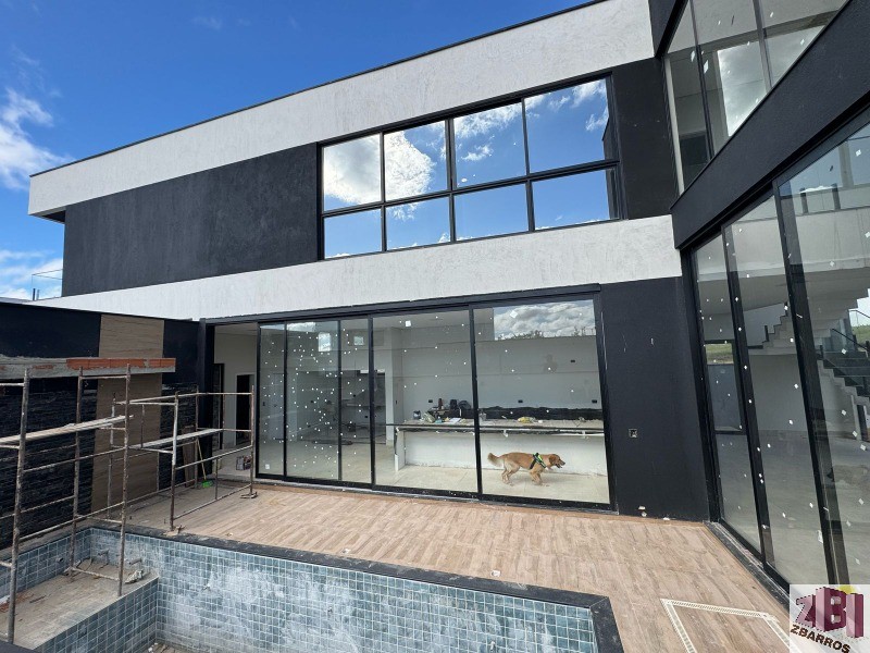 Casa de Condomínio à venda com 3 quartos, 360m² - Foto 6