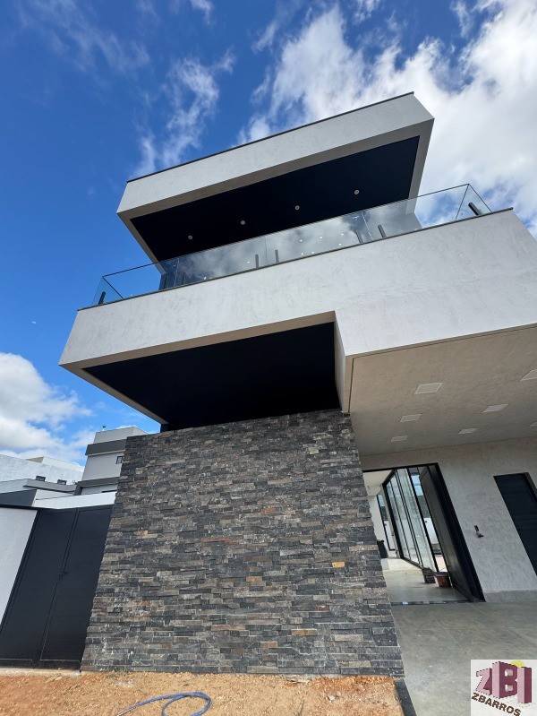 Casa de Condomínio à venda com 3 quartos, 360m² - Foto 3