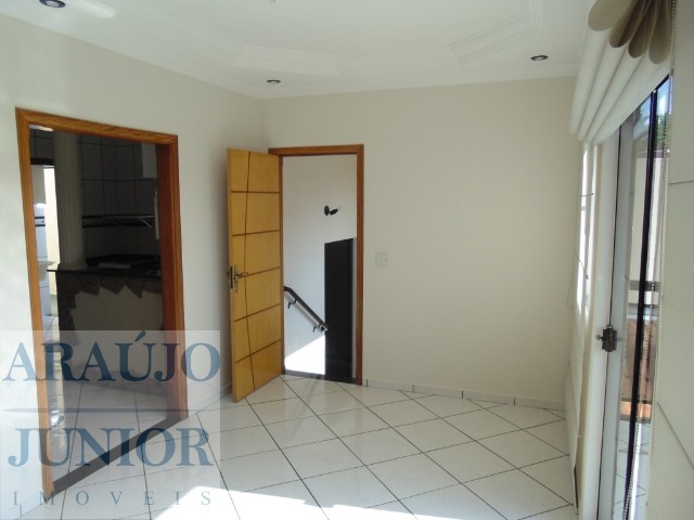 Casa, 3 quartos, 150 m² - Foto 3