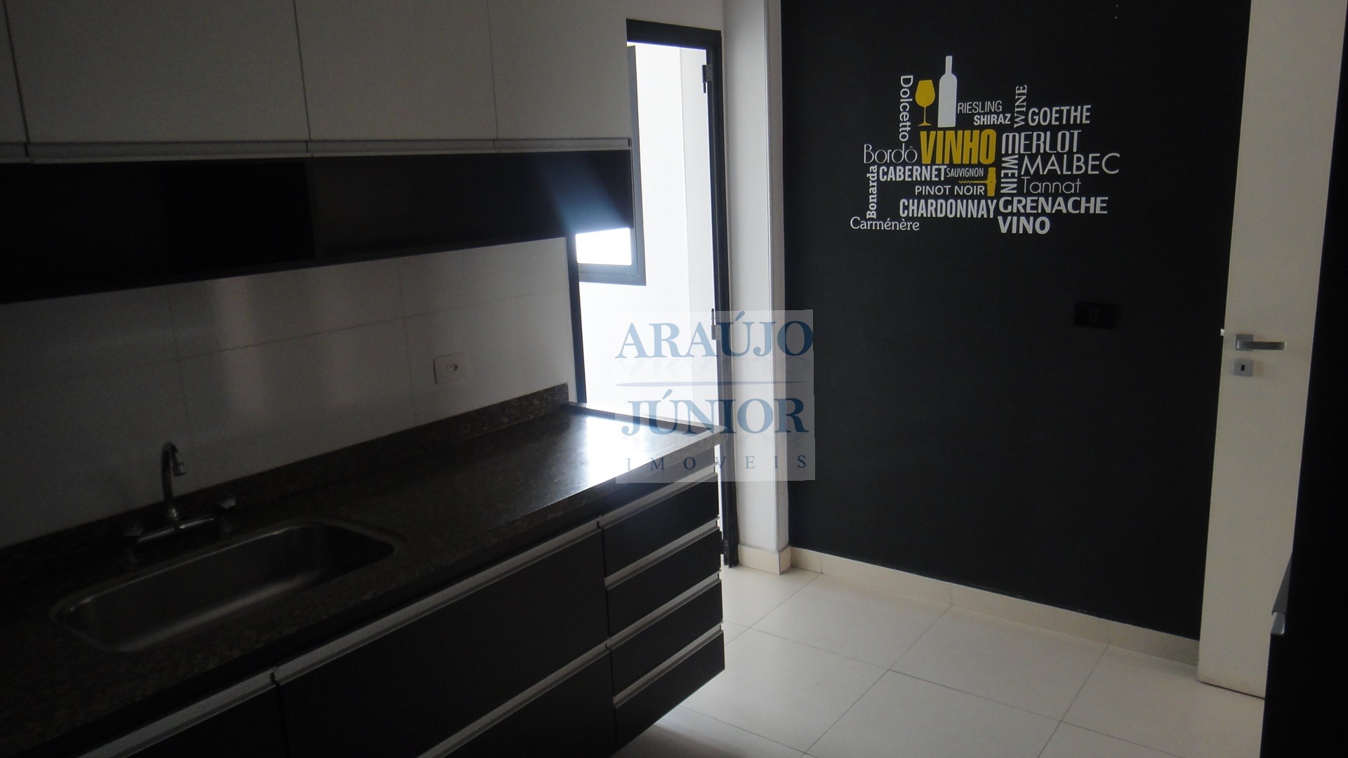 Apartamento, 3 quartos, 120 m² - Foto 1